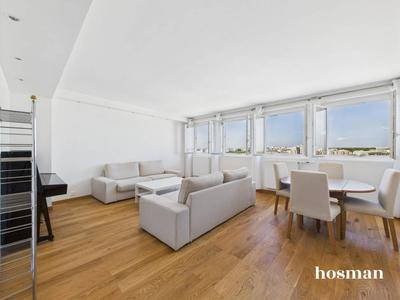 Appartement - 90 m² - 4 pièces