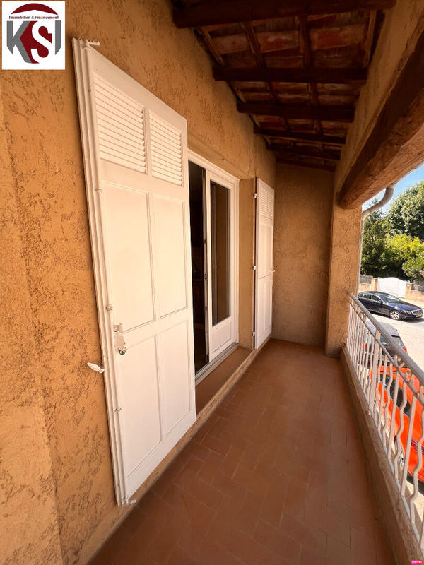 Appartement - 110 m² - 4 pièces