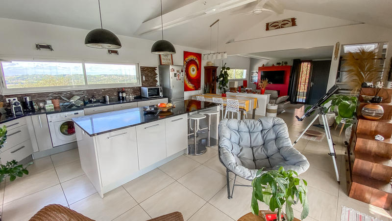 Villa - 147 m² - 6 pièces