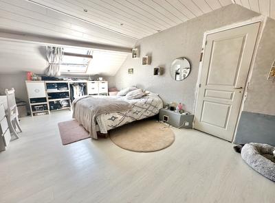 Haras - 230 m² - 8 pièces