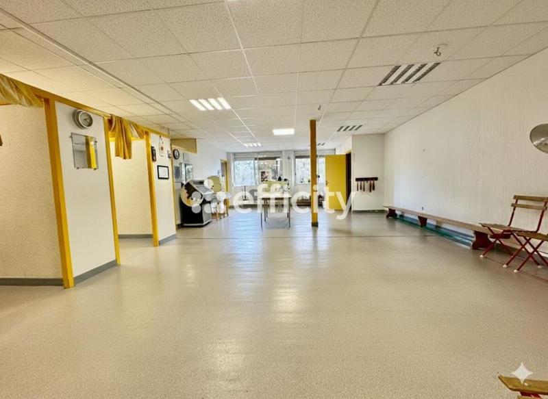 Immeuble - 413 m² - 16 pièces