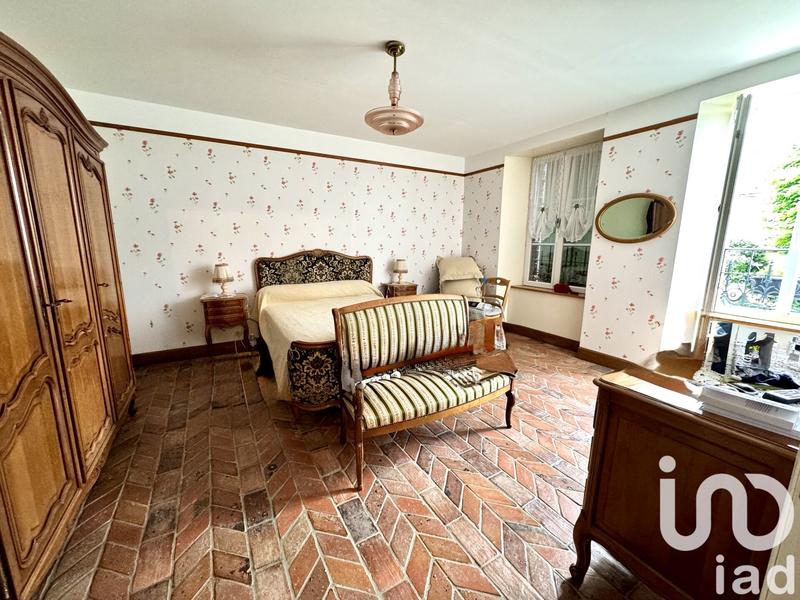 Maison de village - 258 m² - 6 pièces