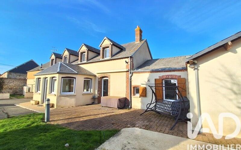 Maison - 136 m² - 6 pièces