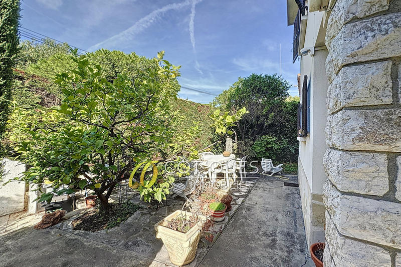 Maison de ville - 90 m² - 4 pièces