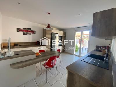 Maison - 135 m² - 5 pièces