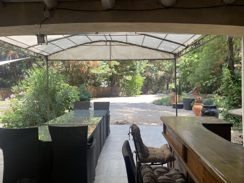 Mas - 254 m² - 10 pièces