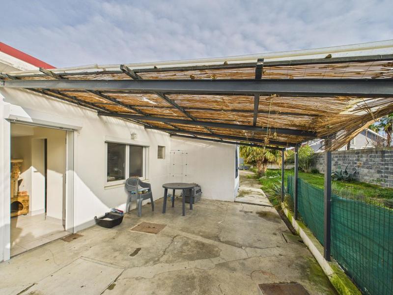 Maison - 92 m² - 5 pièces