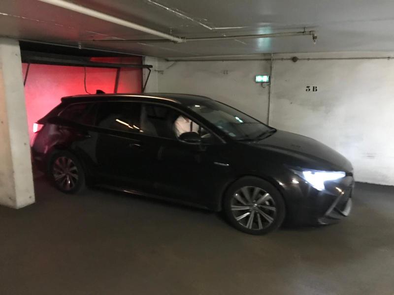 Parking / Garage - 13 m²