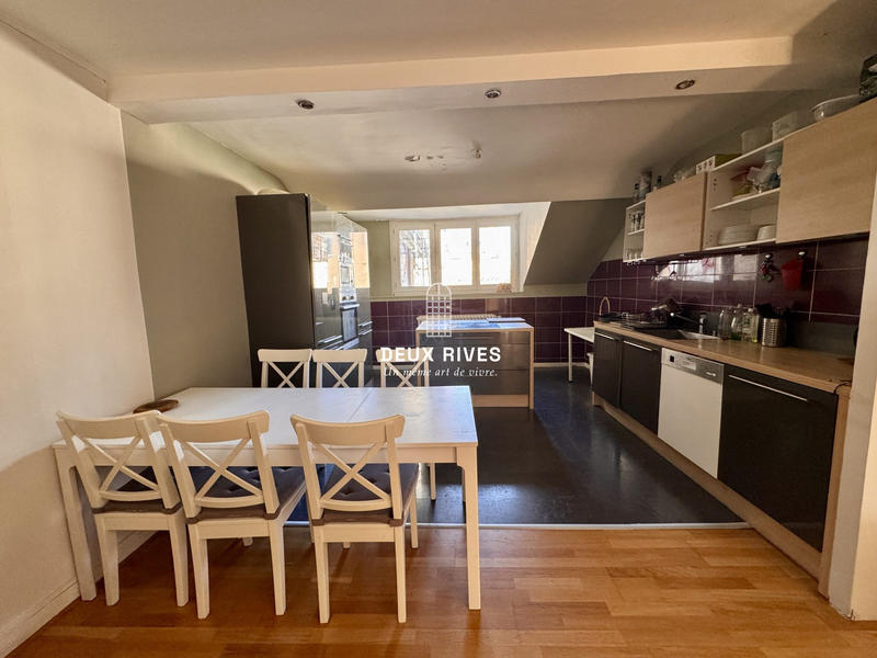 Appartement - 130 m² - 5 pièces