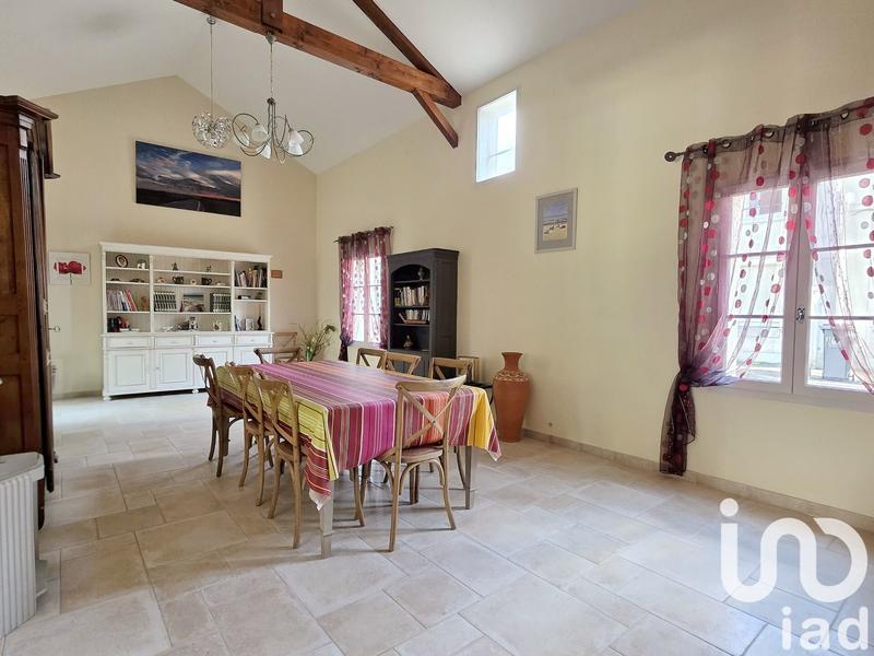 Maison - 380 m² - 12 pièces