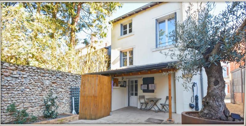 Maison - 130 m² - 10 pièces