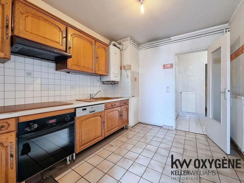 Appartement - 100 m² - 4 pièces