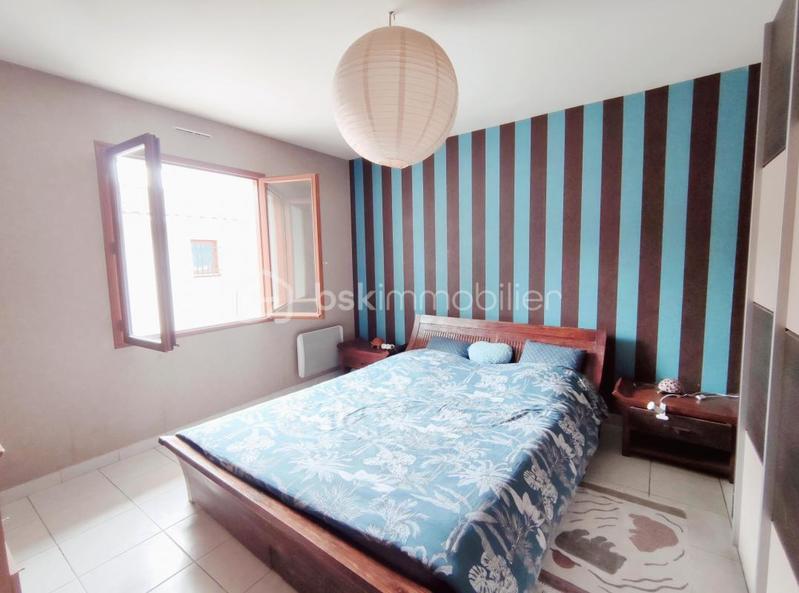 Maison - 231 m² - 8 pièces