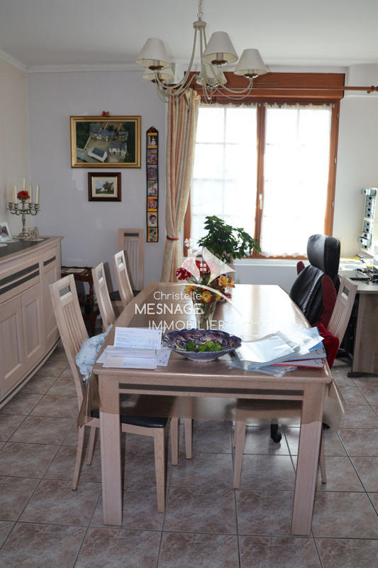 Maison - 130 m² - 8 pièces