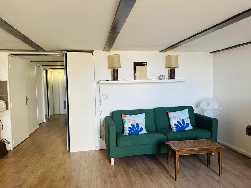 Loft - 90 m² - 3 pièces