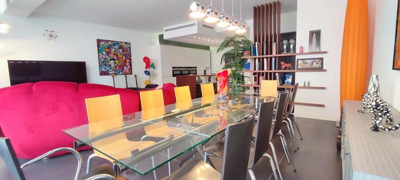 Maison de ville - 206 m² - 6 pièces