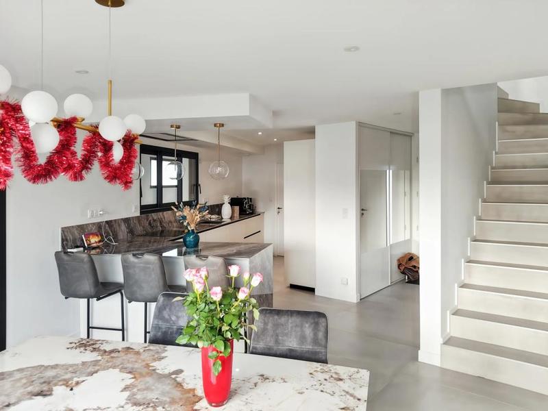 Maison - 127 m² - 5 pièces