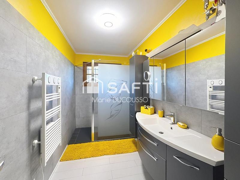 Maison - 105 m² - 5 pièces