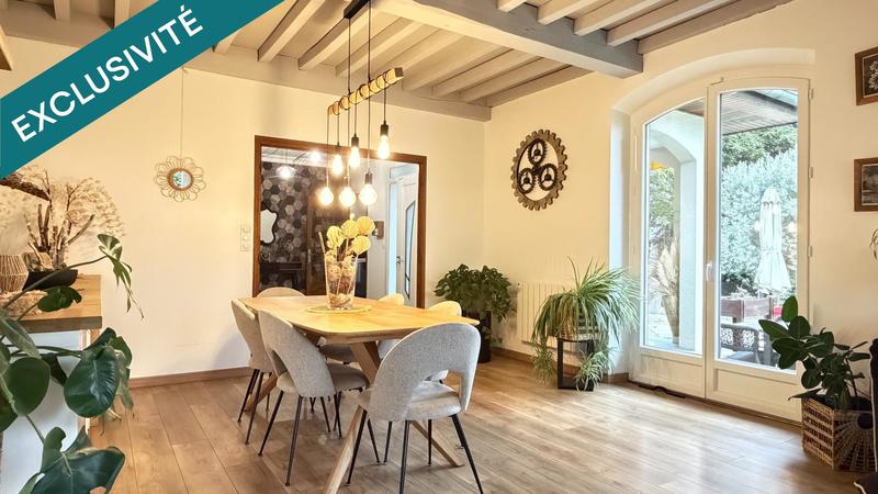 Maison - 259 m² - 7 pièces