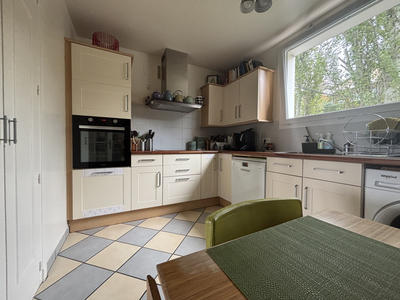 Appartement - 88 m² - 4 pièces