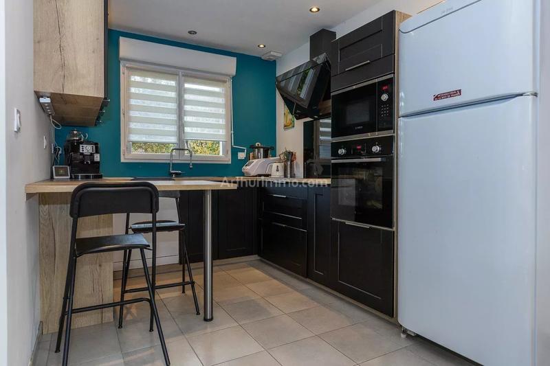 Maison - 93 m² - 5 pièces