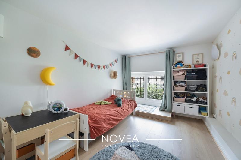 Appartement - 99 m² - 4 pièces