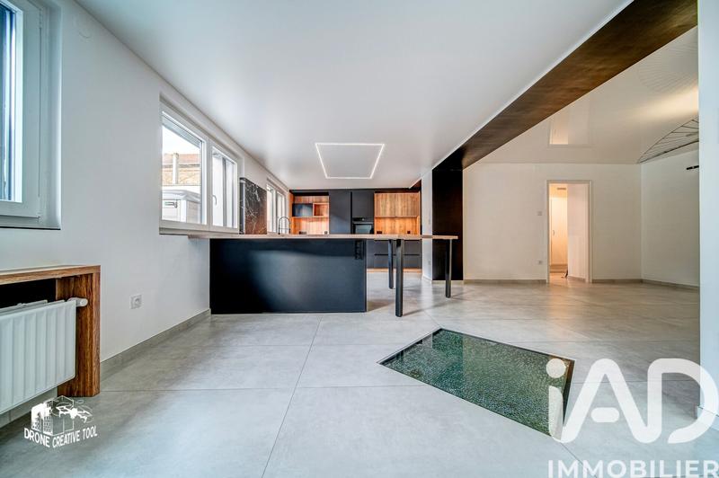 Maison - 158 m² - 6 pièces