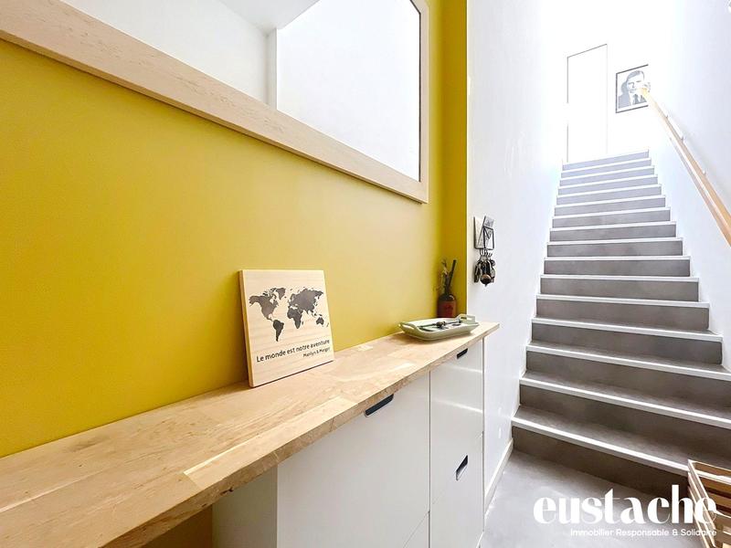 Duplex - 92 m² - 4 pièces