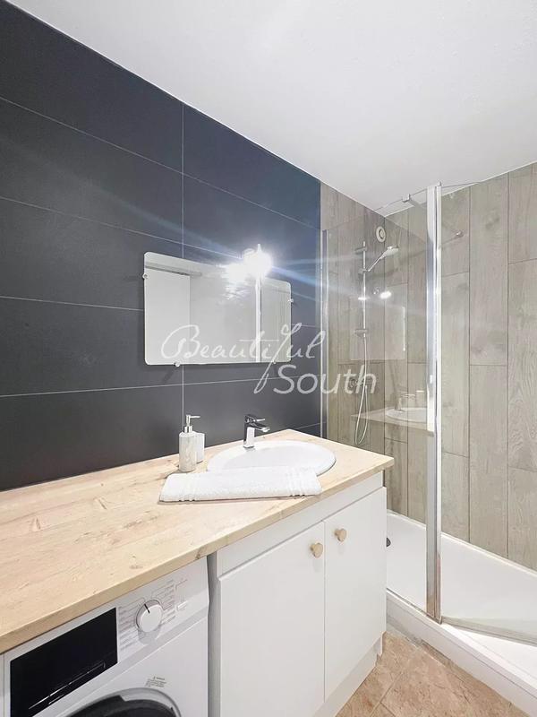 Gîte - 647 m² - 16 pièces