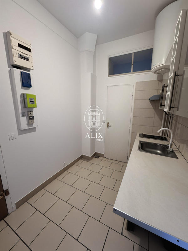 Appartement - 16 m² - 1 pièce