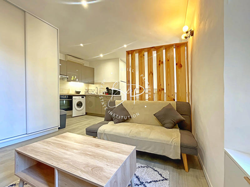 Local commercial - 54 m² - 3 pièces