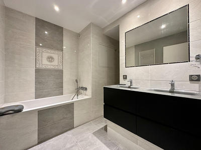 Appartement - 117 m² - 4 pièces