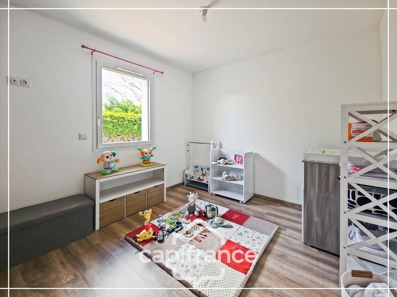 Maison - 98 m² - 5 pièces