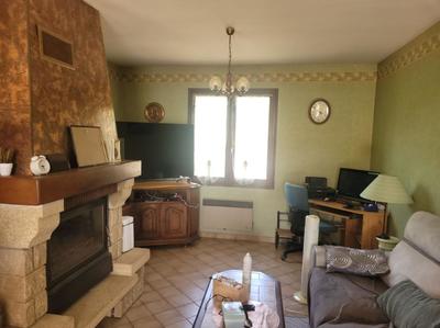 Maison - 92 m² - 6 pièces