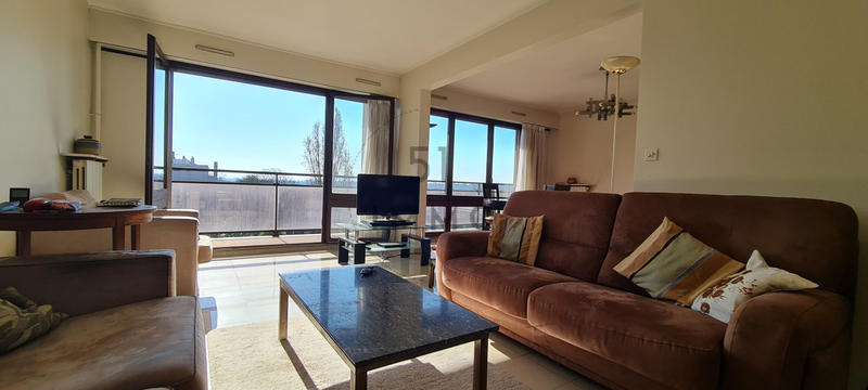 Appartement - 94 m² - 5 pièces