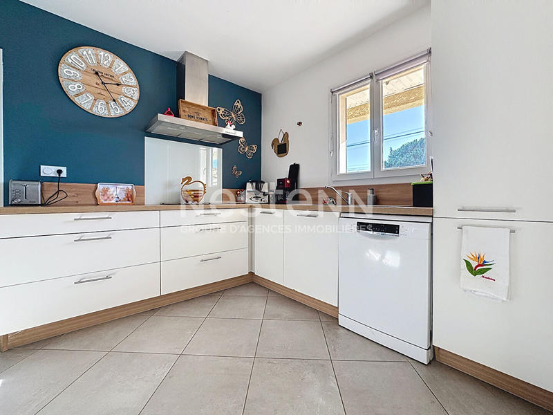 Maison - 101 m² - 4 pièces