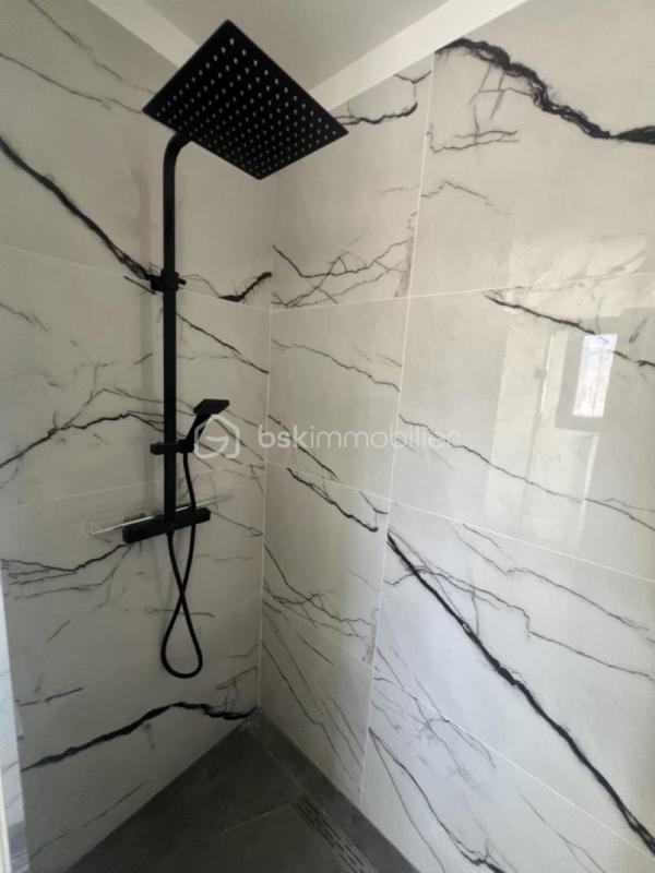 Villa - 150 m² - 6 pièces