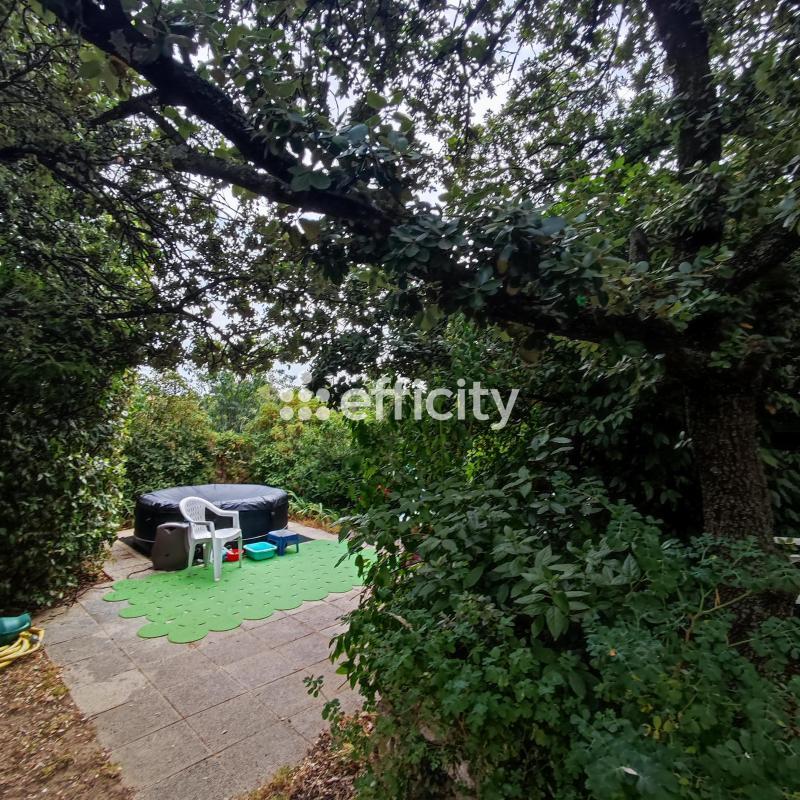 Maison - 163 m² - 6 pièces