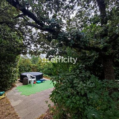 Maison - 163 m² - 6 pièces