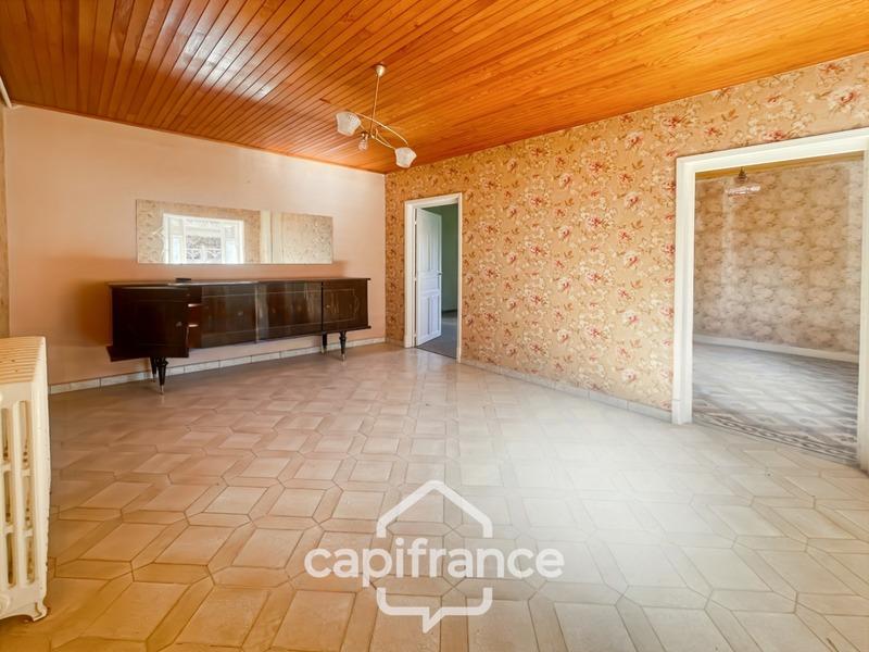 Maison - 95 m² - 6 pièces
