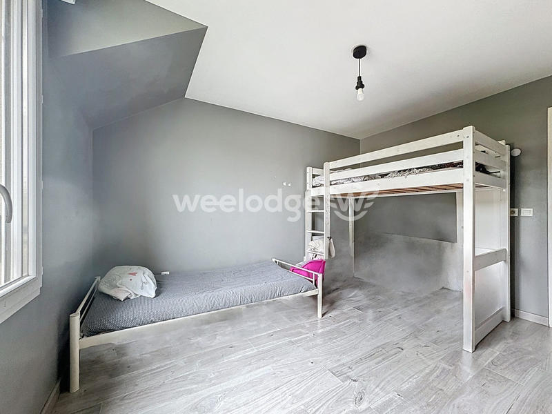 Appartement - 79 m² - 4 pièces