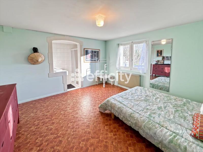 Maison - 130 m² - 5 pièces