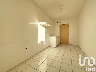 Appartement - 64 m² - 4 pièces