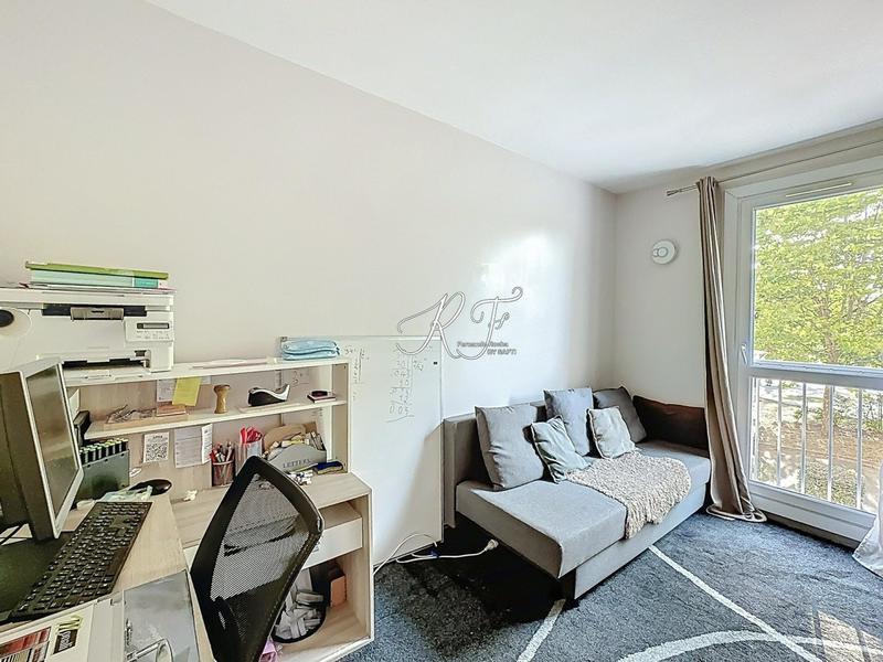 Appartement - 79 m² - 4 pièces