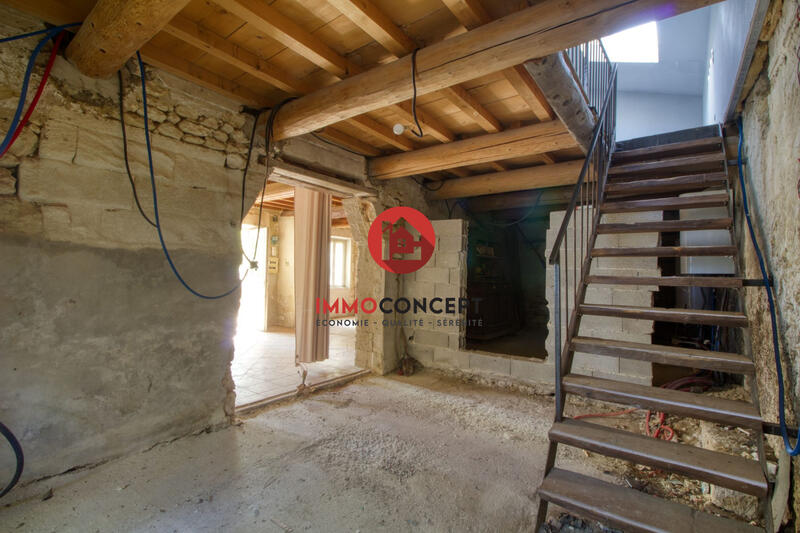 Maison ancienne - 200 m² - 7 pièces