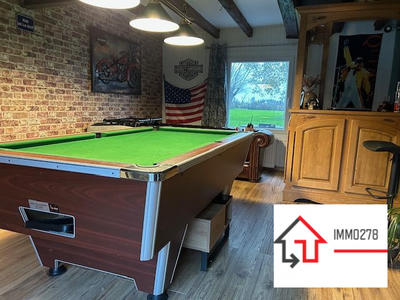 Maison - 215 m² - 7 pièces