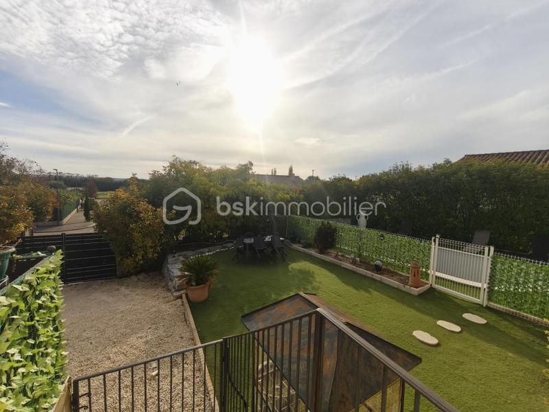 Maison - 100 m² - 4 pièces