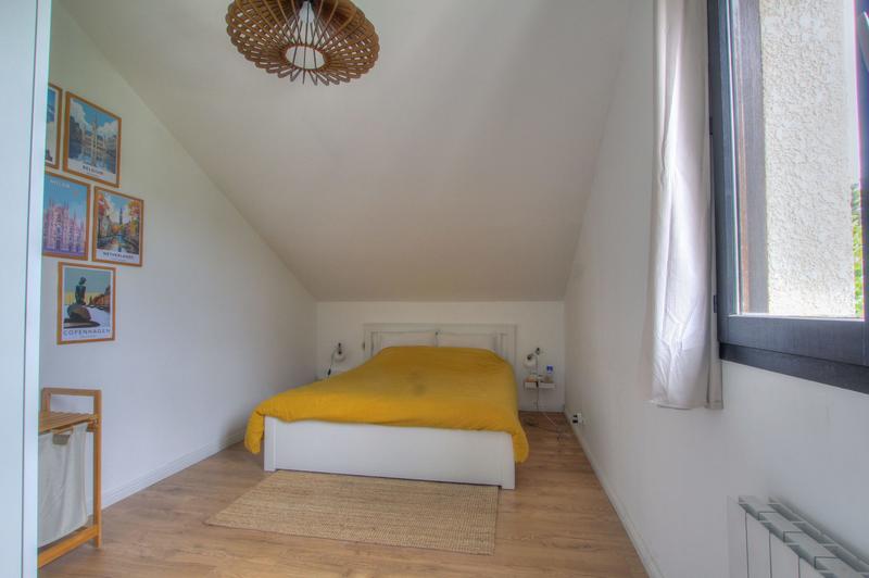 Maison - 101 m² - 5 pièces