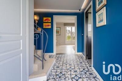 Maison - 180 m² - 6 pièces