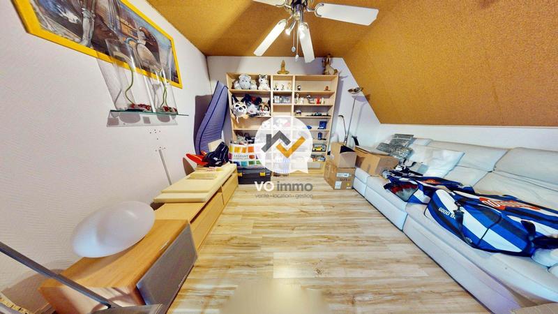 Maison - 154 m² - 9 pièces